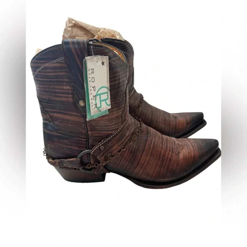 NWT Roper Selah Handcrafted Brown Ankle Boots - Picture 2 of 7